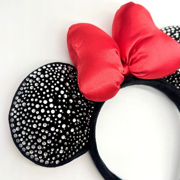 Disney Minnie Mouse Sparkly Rhinestone Ears Headband With Red Plush Bow main image 5